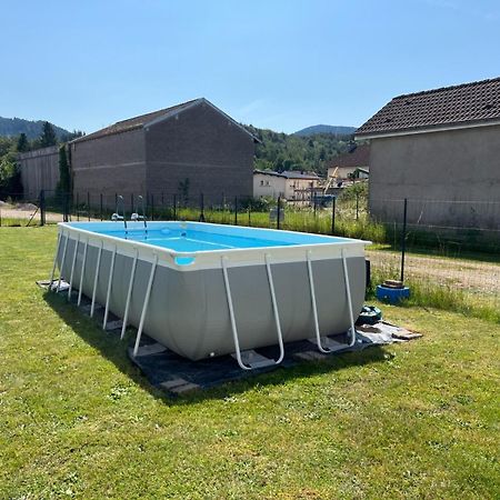 Gite 205 M2, 8Pers Piscine, Jacuzzi, Balneo Privatifs Vagney Buitenkant foto