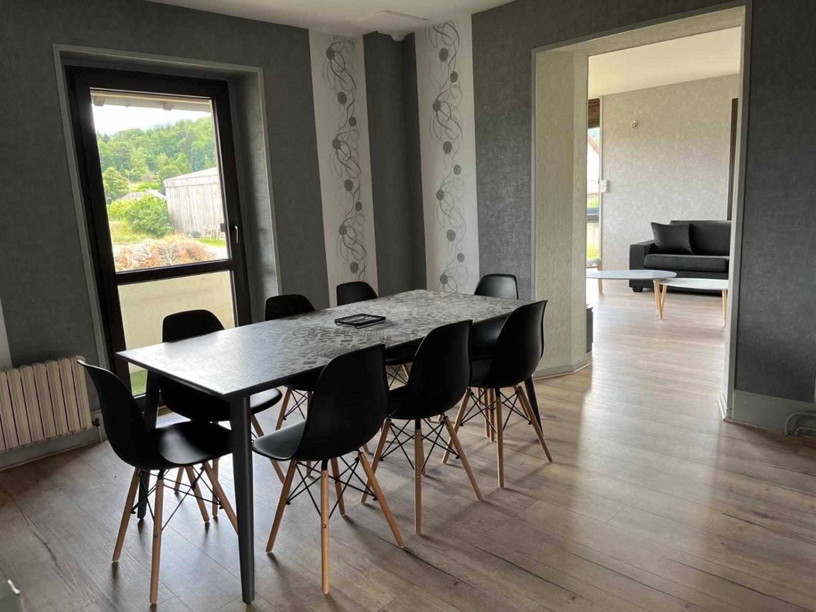 Gite 205 M2, 8Pers Piscine, Jacuzzi, Balneo Privatifs Vagney Buitenkant foto